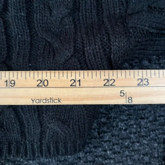 Garage Womens Black Cable Knit Cropped Quarter Zip Sweater Mock Neck Size XS - Picture 6 of 6